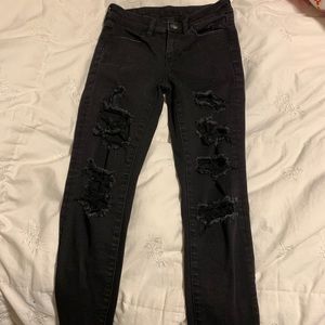 Black ripped jean
